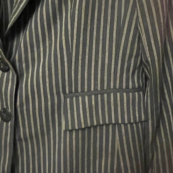Franco Mirabelli Pinstripe Wool Suit Set - Charcoal Grey - Size 12 - Picture 5 of 10